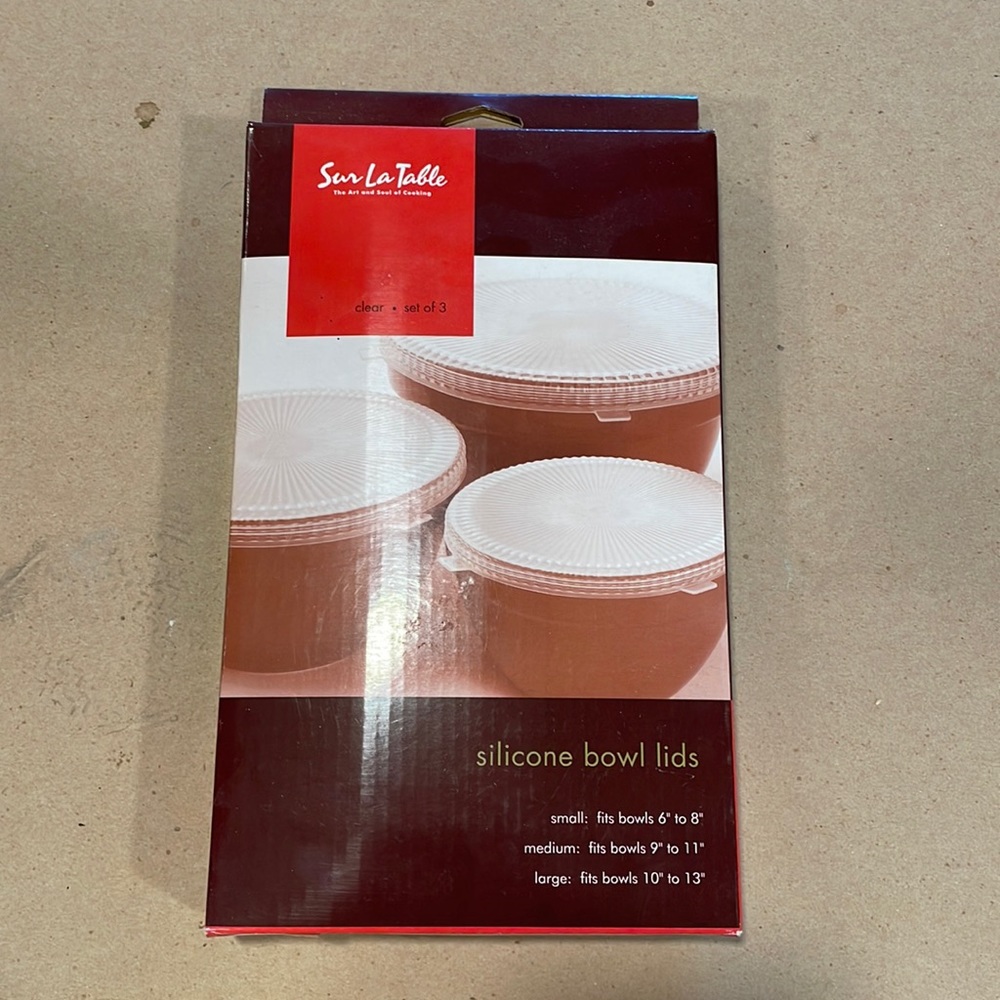 Silicone stretch lids